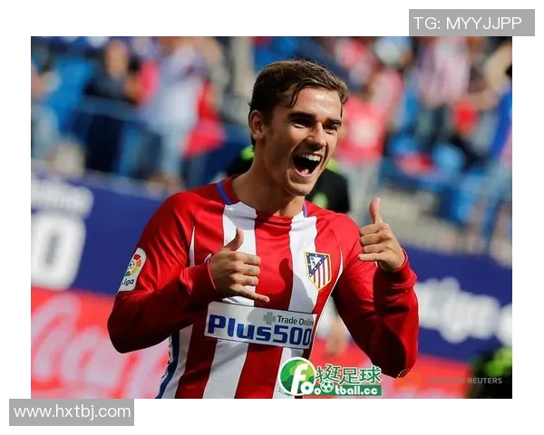 16号足球明星后卫的辉煌历程与场上风采解析